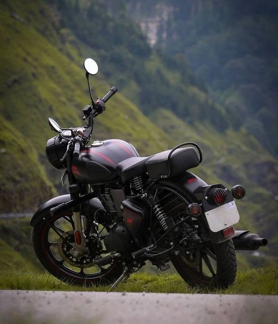 Royal Enfield Classic Wallpaper Black 3