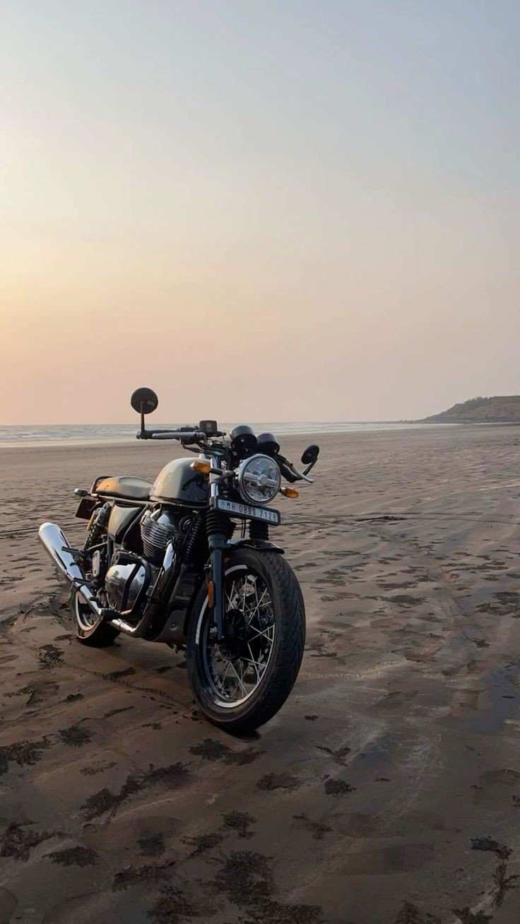 Royal Enfield GT 650 Wallpaper for Mobile 2