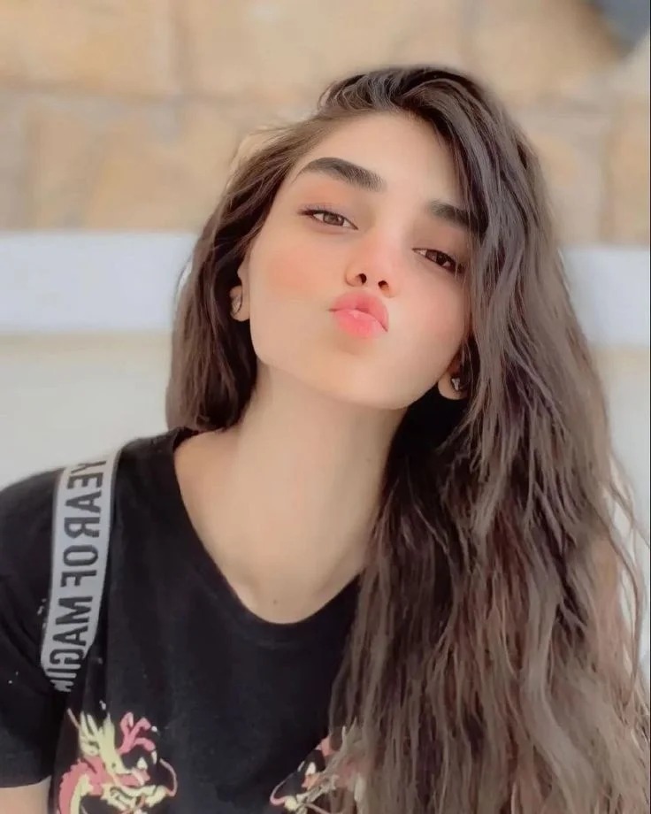 Sweet Girl Profile Pictures